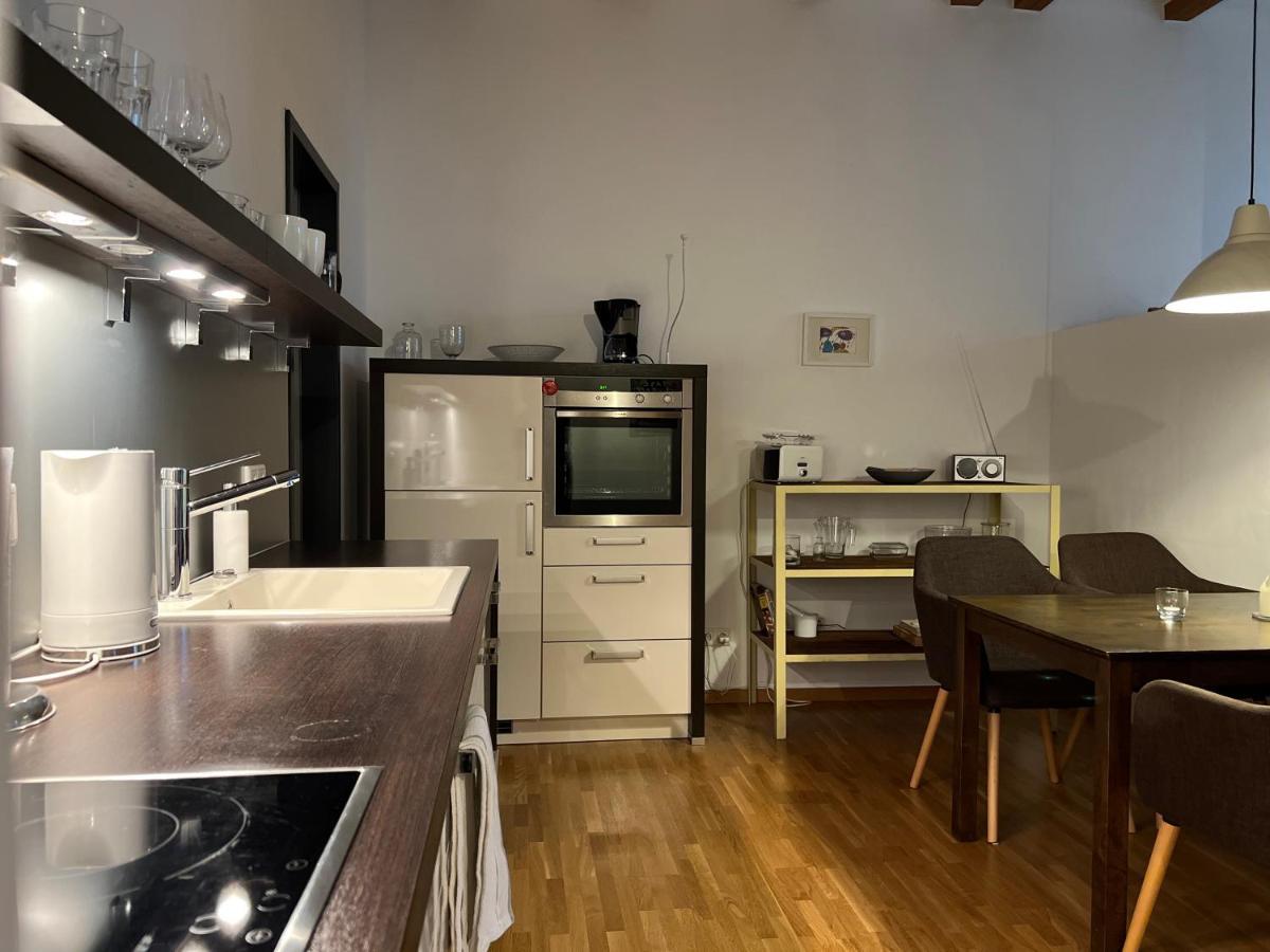Aryve Jc Studio - Altstadtnahes Boutique Apartment Inklusive Kostenfreiem Parkplatz エアフルト エクステリア 写真