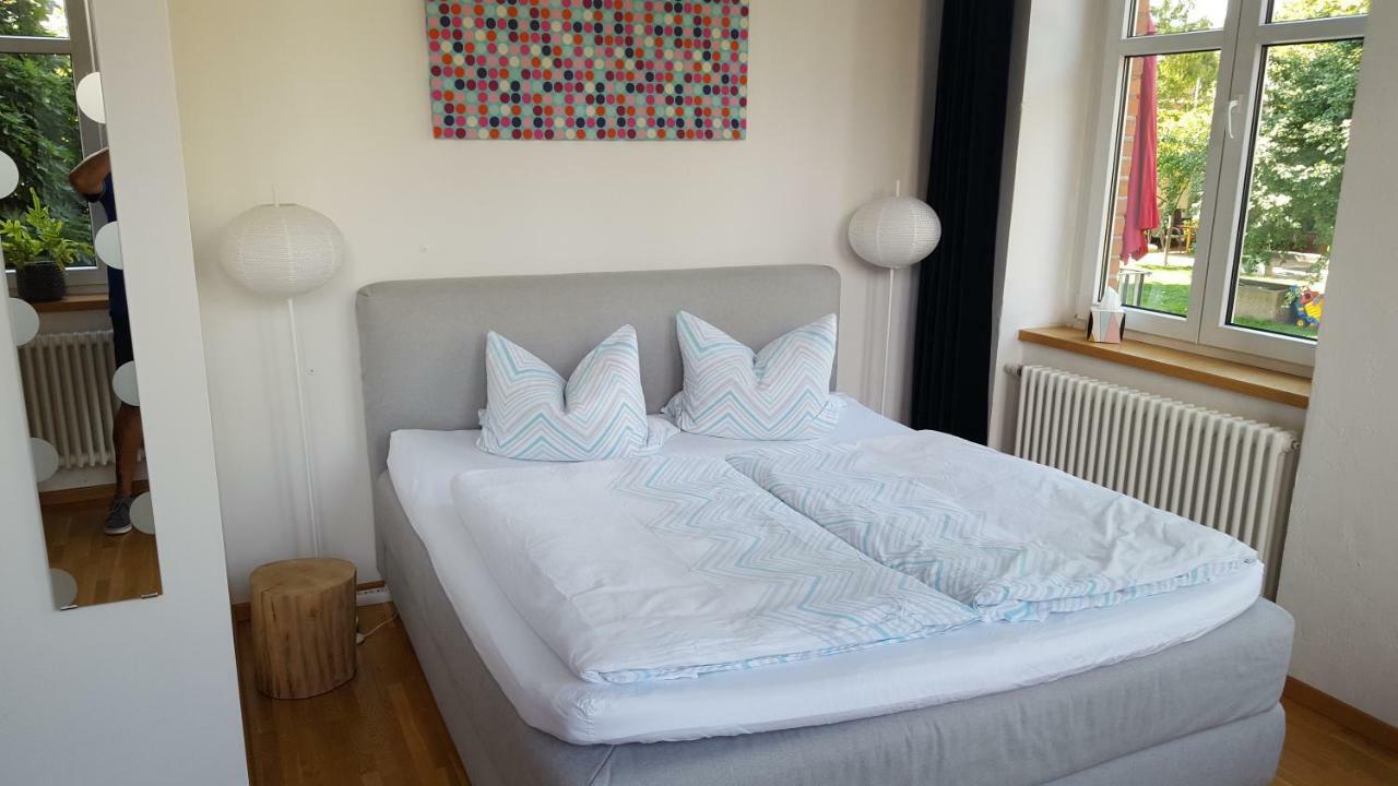 Aryve Jc Studio - Altstadtnahes Boutique Apartment Inklusive Kostenfreiem Parkplatz エアフルト エクステリア 写真